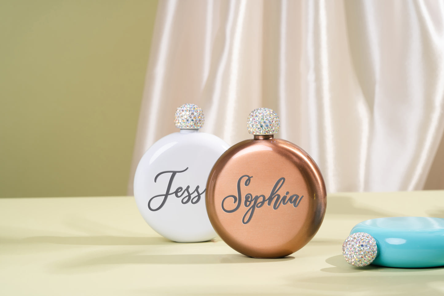 Personalized Round Flasks with Rhinestone Lid for Bridesmaid Gifts, Flask For Women